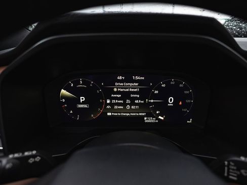 New 2026 Mitsubishi Outlander SEL image 13