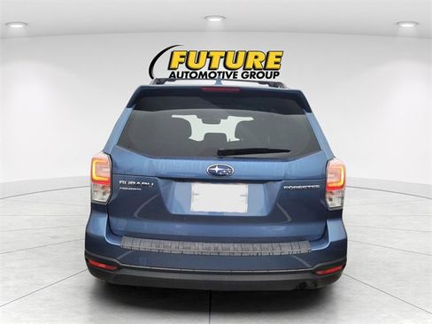 Used 2018 Subaru Forester 2.5i Premium image 4