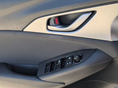Used 2018 MAZDA CX-3 Sport FWD image 22