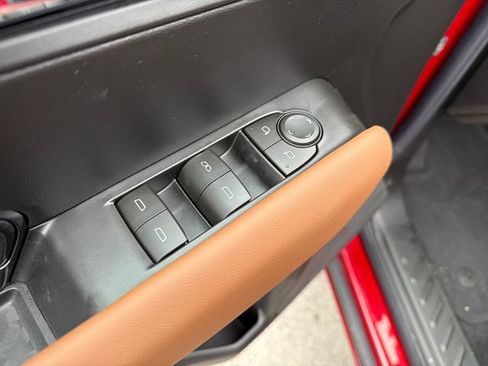 New 2026 GMC Canyon AT4 w/ Technology Plus Package AWD/4WD image 18