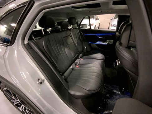 Used 2025 Mercedes-Benz E 450 4MATIC All-Terrain Wagon image 19