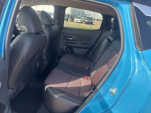 New 2026 Nissan Kicks SR FWD image 10