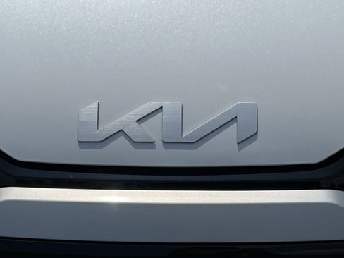 New 2027 Kia Sportage SX Prestige AWD/4WD image 12