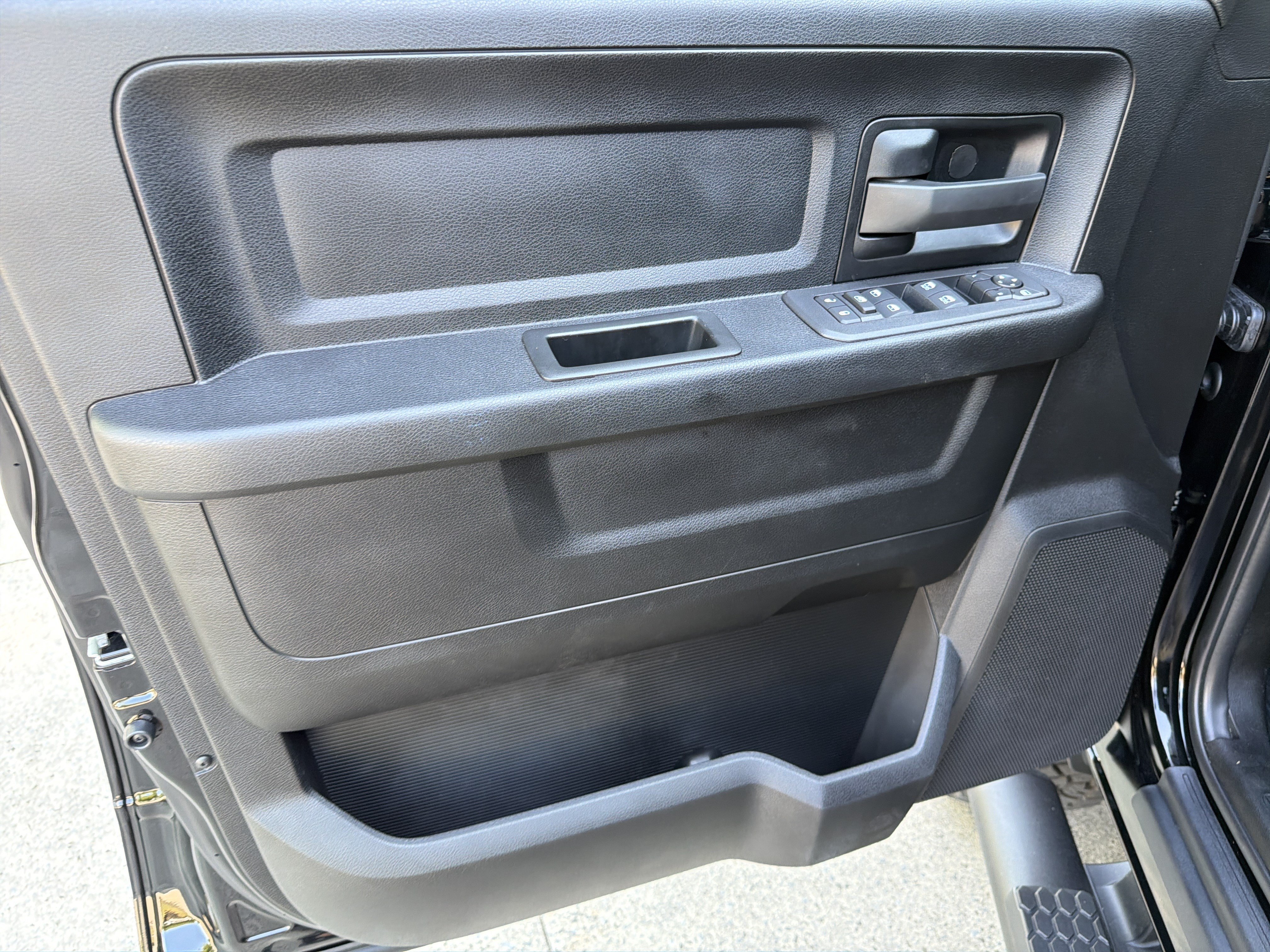 Used 2026 RAM 3500 Tradesman AWD/4WD image 10