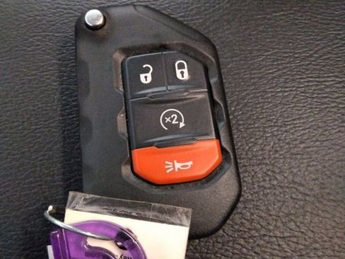 Used 2021 Jeep Wrangler Unlimited Sahara w/ Uconnect 4C Nav & Sound Group image 51