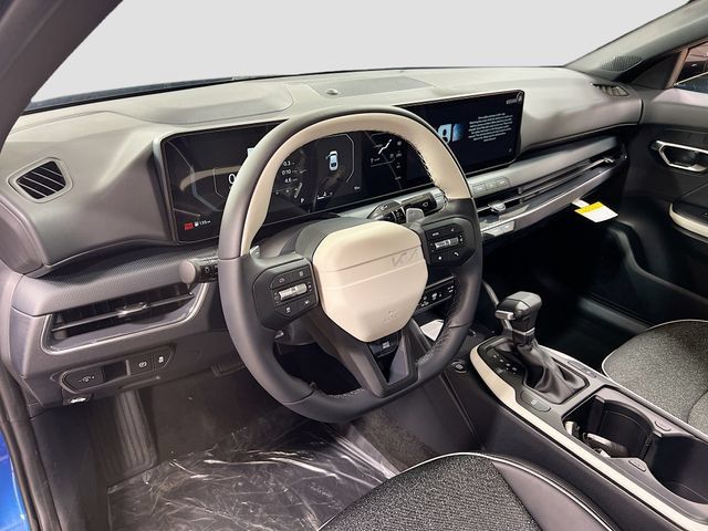 New 2025 Kia K4 GT-Line w/ GT-Line Sunroof Package FWD image 9