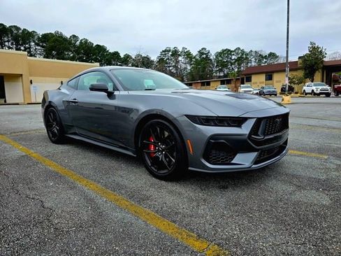 Certified 2025 Ford Mustang GT Premium image 6