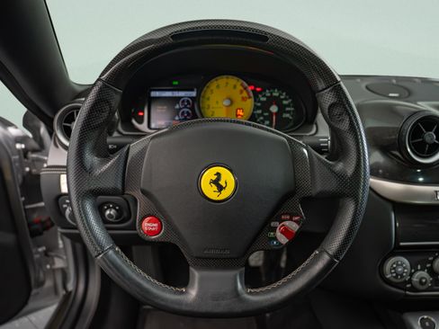 Used 2009 Ferrari 599 GTB Fiorano RWD image 14