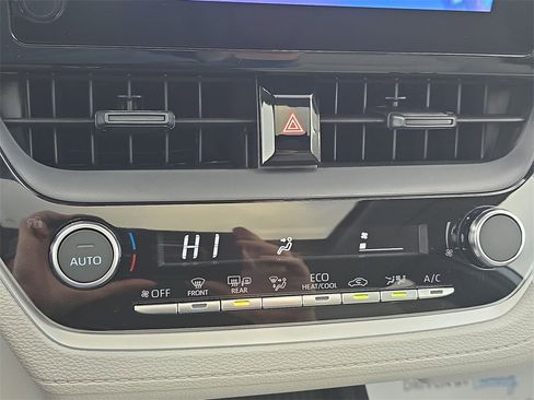 New 2026 Toyota Corolla Cross LE w/ Moonroof Package image 20