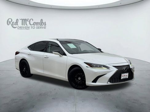 Used 2019 Lexus ES 350 Ultra Luxury w/ Accessory Package 2 image 1