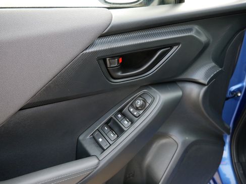 Certified 2025 Subaru Crosstrek 2.0i Premium image 21