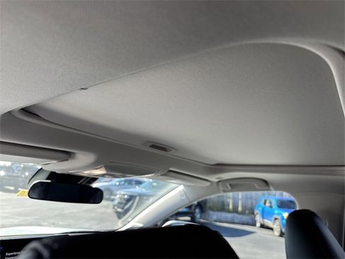 Used 2024 Toyota RAV4 XLE Premium image 13