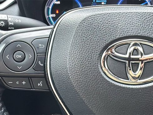 Used 2022 Toyota RAV4 XSE image 28