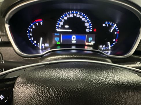 Used 2016 Cadillac SRX Luxury w/ Driver Awareness Package image 15