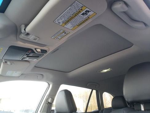 Used 2022 Subaru Outback Limited XT w/ Popular Package #2 image 16