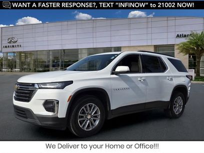 Used 2023 Chevrolet Traverse LT