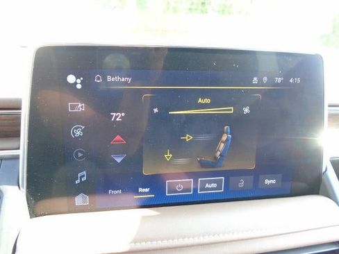 Certified 2024 Chevrolet Suburban High Country w/ Advanced Technology Package AWD/4WD image 14