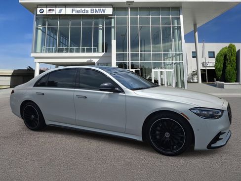 Used 2023 Mercedes-Benz S 500 4MATIC image 1