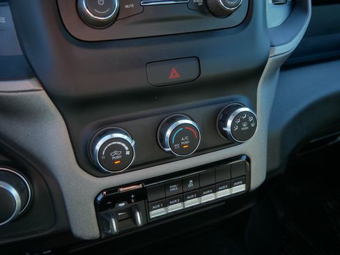 Used 2024 RAM 2500 Tradesman w/ Snow Chief Group AWD/4WD image 29