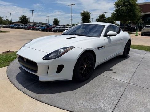 Used 2017 Jaguar F-TYPE Coupe RWD image 3