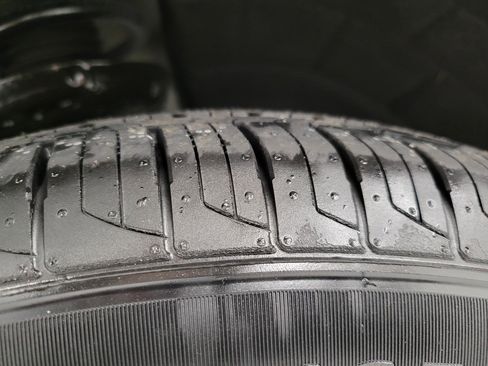 Used 2024 GMC Terrain SLE image 24