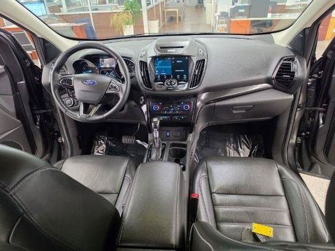 Used 2017 Ford Escape Titanium AWD/4WD image 9
