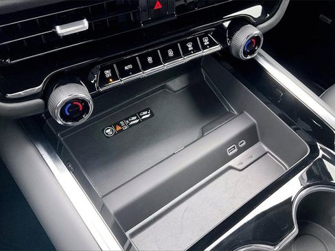 Certified 2026 Chevrolet Tahoe RST w/ Comfort Package image 24