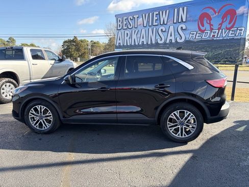 Used 2022 Ford Escape SEL image 5