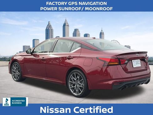 Certified 2024 Nissan Altima 2.0 SR image 3