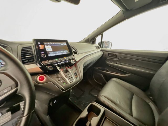 Certified 2024 Honda Odyssey Sport image 18