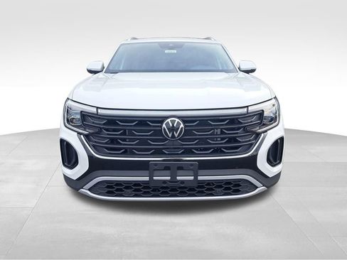 New 2026 Volkswagen Atlas Cross Sport SE AWD/4WD image 9