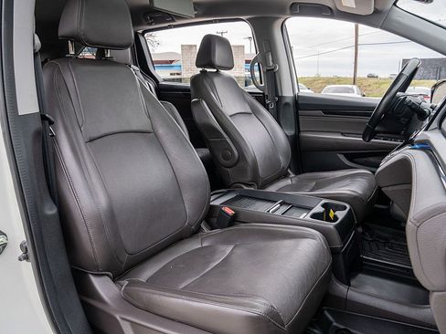 Used 2019 Honda Odyssey Elite image 19