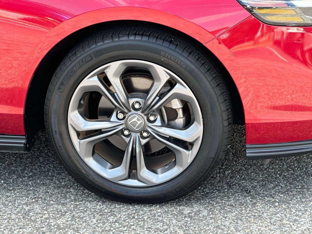 Used 2023 Honda Accord EX image 7