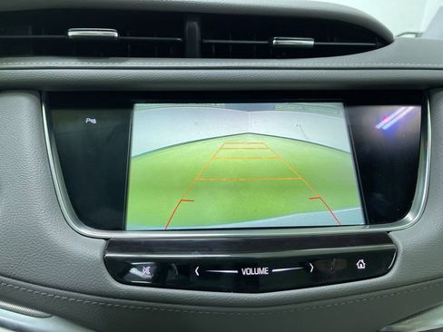 Used 2017 Cadillac XT5 Luxury w/ Driver Awareness Package image 23