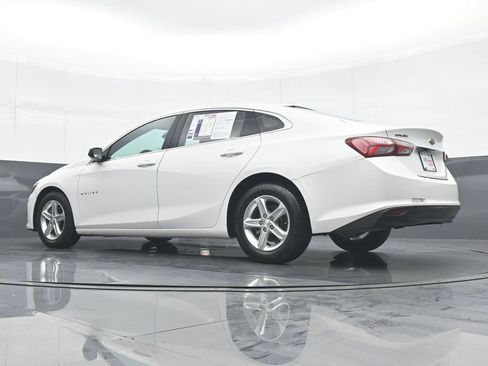 Used 2022 Chevrolet Malibu LT FWD image 29