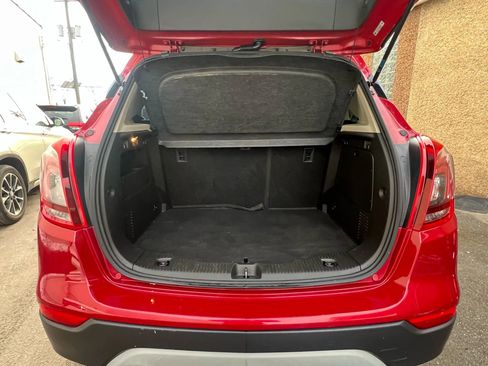 Used 2019 Buick Encore Sport Touring image 10