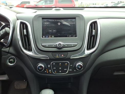 Used 2022 Chevrolet Equinox LT image 10