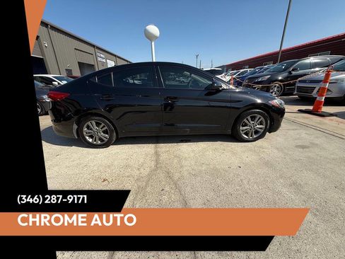 Used 2018 Hyundai Elantra SEL w/ Cargo Package image 3