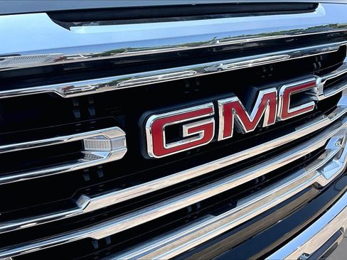 Certified 2021 GMC Sierra 1500 SLT RWD image 30