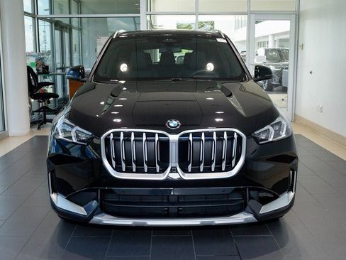 Used 2025 BMW X1 xDrive28i w/ Premium Package AWD/4WD image 2