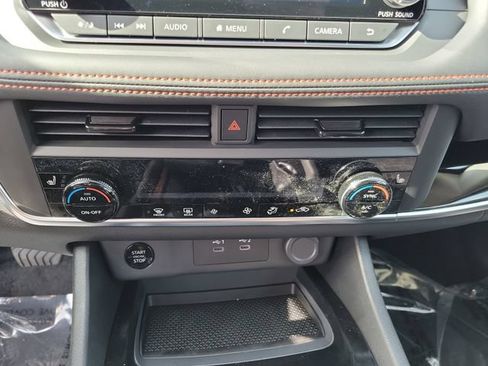 New 2026 Nissan Rogue SV AWD/4WD image 17