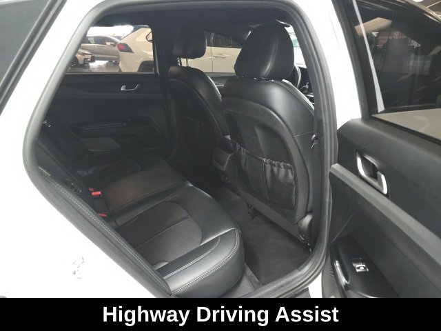 Used 2023 Kia K5 GT-Line w/ GT-Line Premium Package FWD image 7