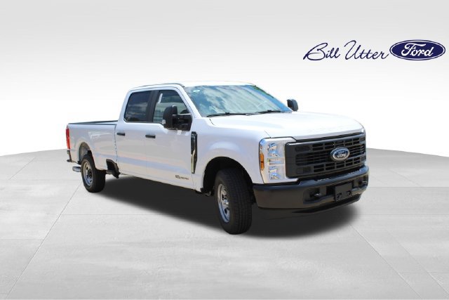 New 2026 Ford F250 XL w/ Camper Package RWD image 2