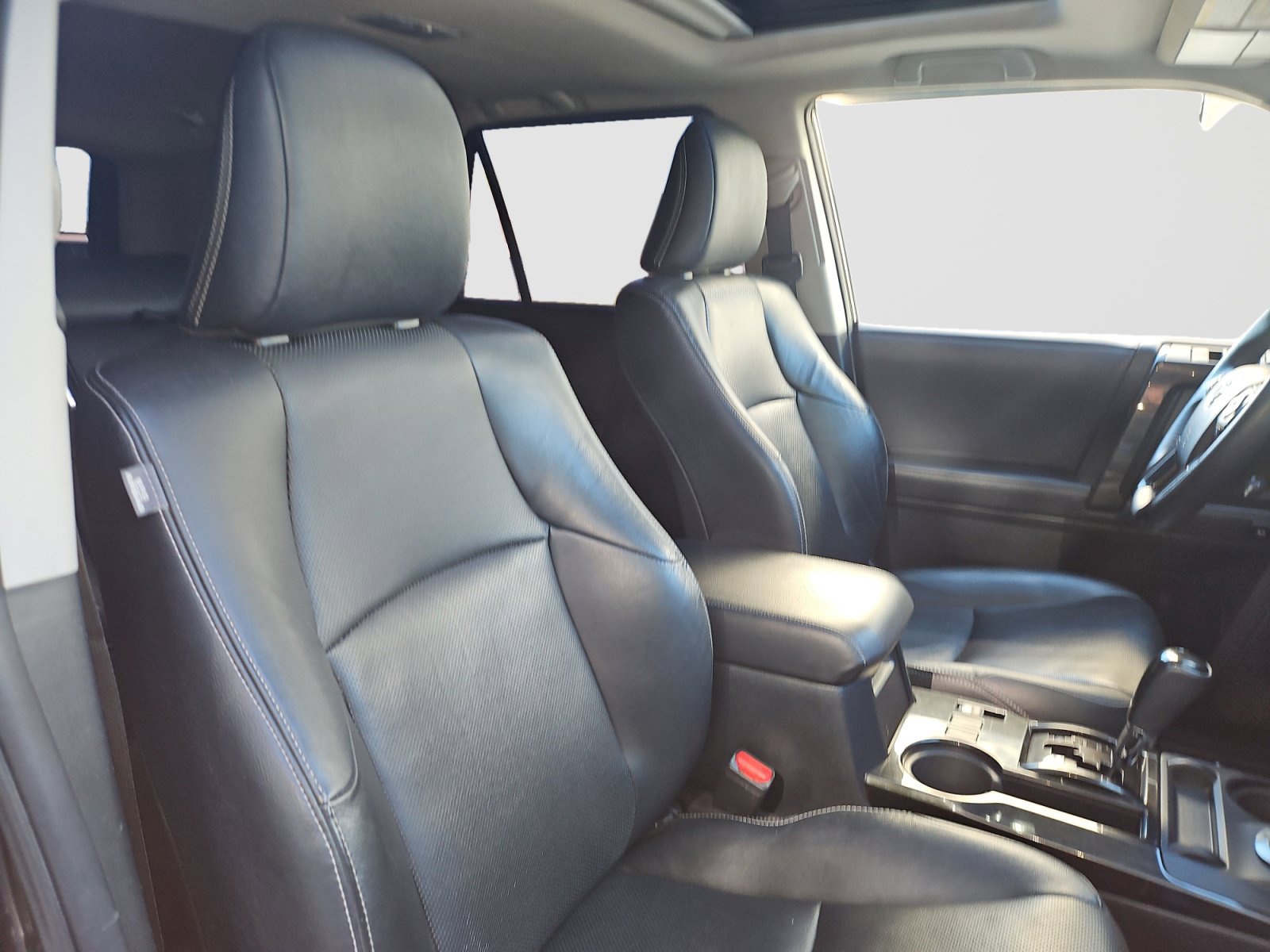 Used 2020 Toyota 4Runner Nightshade AWD/4WD image 18