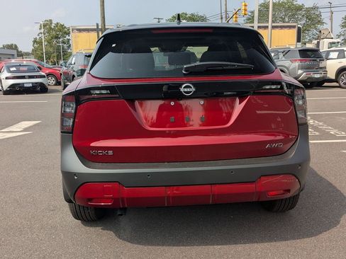 New 2025 Nissan Kicks SV w/ SV Premium Package image 5