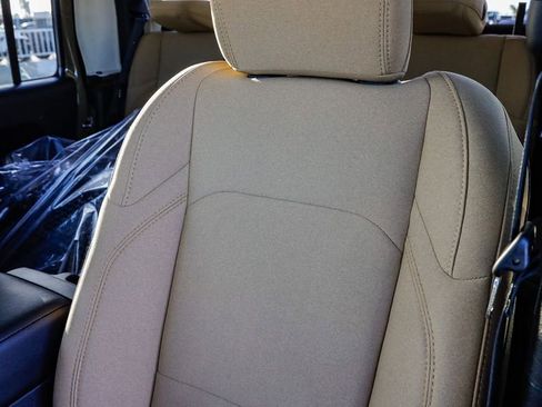 New 2026 Jeep Gladiator Willys image 30