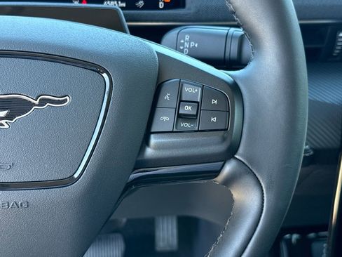 Used 2025 Ford Mustang Mach-E Select image 16