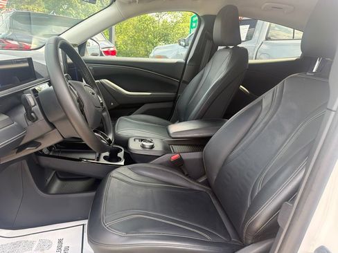 Used 2024 Ford Mustang Mach-E Premium AWD/4WD image 9