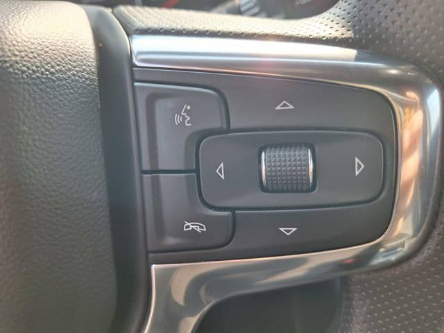 Used 2025 Chevrolet Blazer LT AWD/4WD image 22