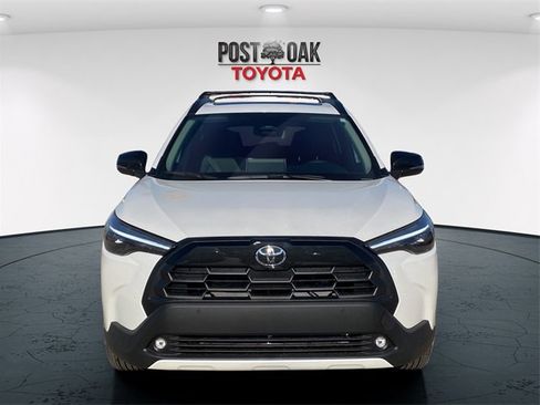 New 2026 Toyota Corolla Cross XLE image 2